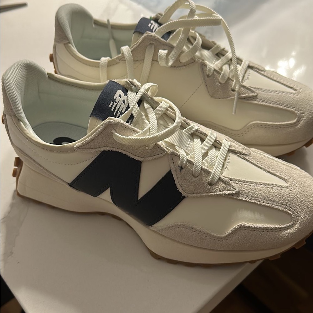 New balance 327